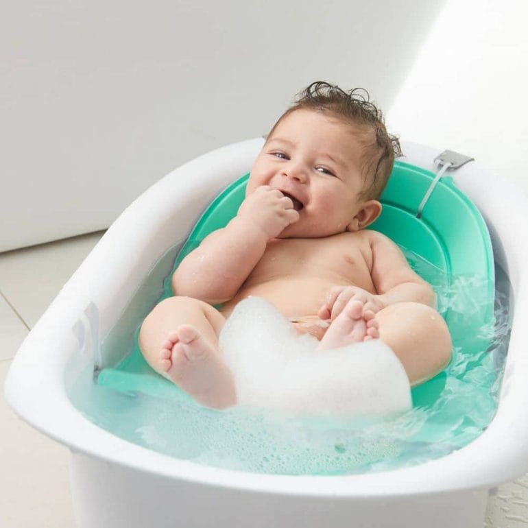 This Mom Loves the Angel Care Baby Bath Tub!! 